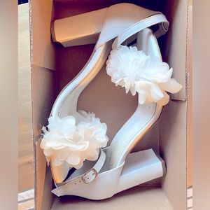 🌸 Handcrafted Leather Heels 🌸